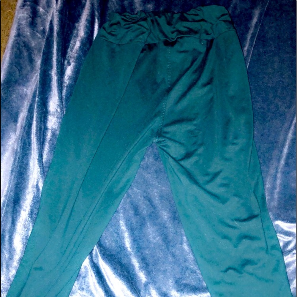 Fabulegs small, never worn, SUPER SOFT
